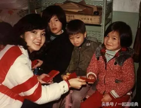 當年的鄧麗君是如此的漂亮,終於找到這些珍貴照片了!