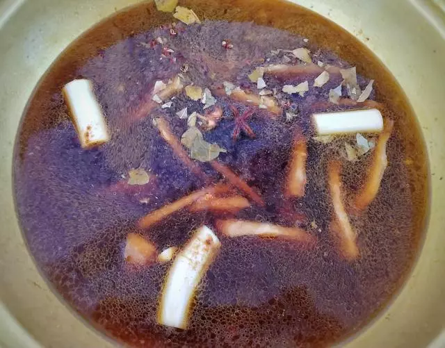 老媽經常這樣做魚,好吃下飯,我自己就能吃一條