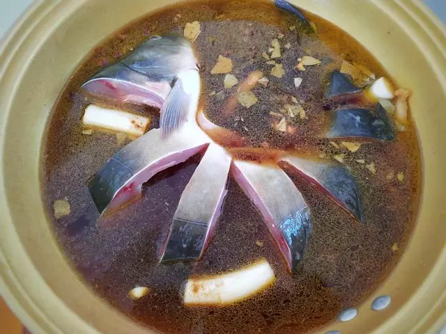 老媽經常這樣做魚,好吃下飯,我自己就能吃一條