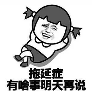 貓咪尋著味道來到廚房,看著滿池子的髒盤子:該考慮離家出走了