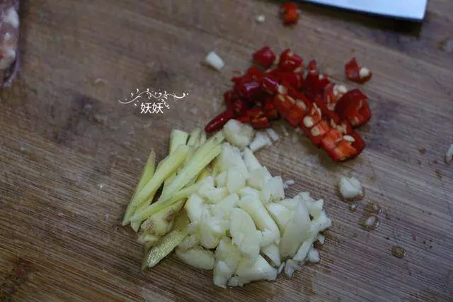 自製川菜經典螞蟻上樹,香辣無敵好吃到哭,一看就會特簡單