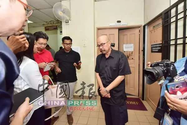 葉一德現身法庭 「做好了坐牢的準備」 -