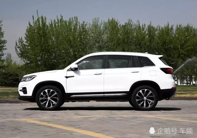 油耗最高的5款SUV,哈弗H9上榜,最後一款因為油耗高導致停產!