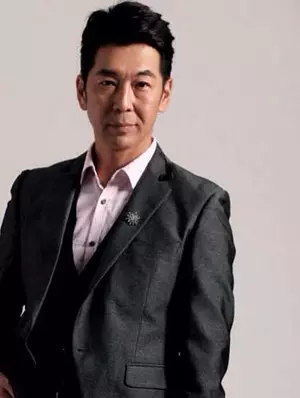 「TVB御用斯文敗類」離巢後撈得超掂!拍韓劇, 做舞台劇男主, 還在多倫多得電影獎!揚威國際!
