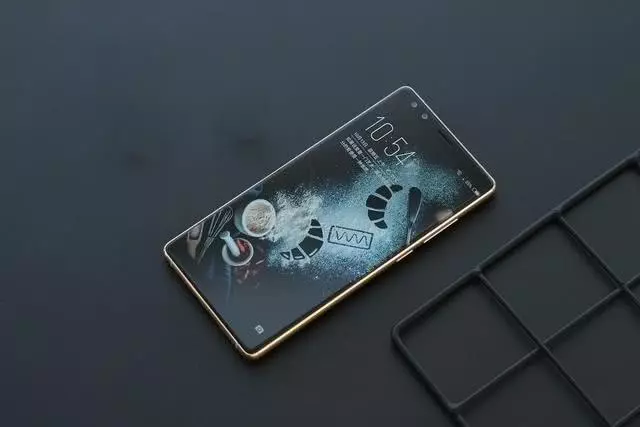 魅族16的新對手?努比亞Z17系列:我也該讓位了
