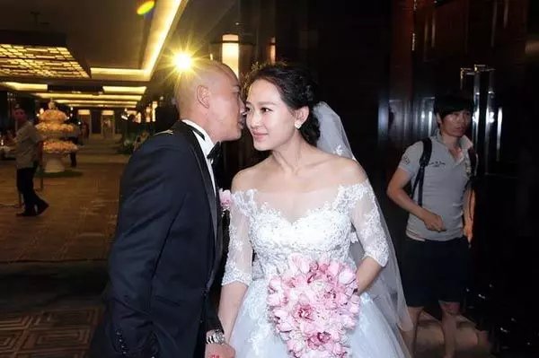 【相差9歲!】《延禧攻略》「皇帝」聶遠現實中的老婆也是正妹!網友: 跟皇后有得fight!