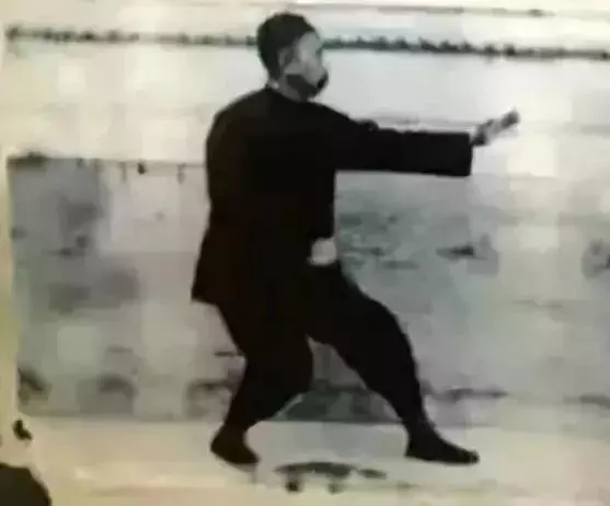 練活脊柱,使全身一條龍的秘籍!