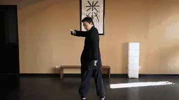 伸筋拔骨,伸開經絡強健骨骼拔走老病根,三式而已!