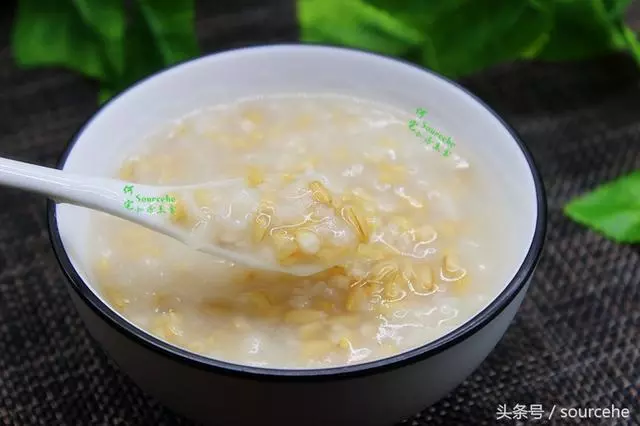 這6款秋粥很養人,有咸有甜,有肉有素,每天換著吃不會膩