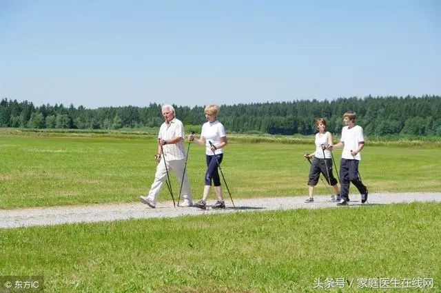 運動是「良醫」,堅持這5種走法,走出健康長壽來
