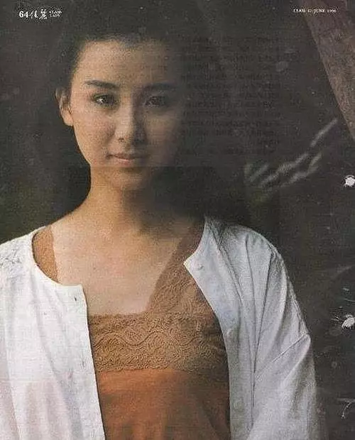 蕭薔「母子戀」曝光:高富帥男友竟然小她那麼多.....49歲的她如今變這樣!