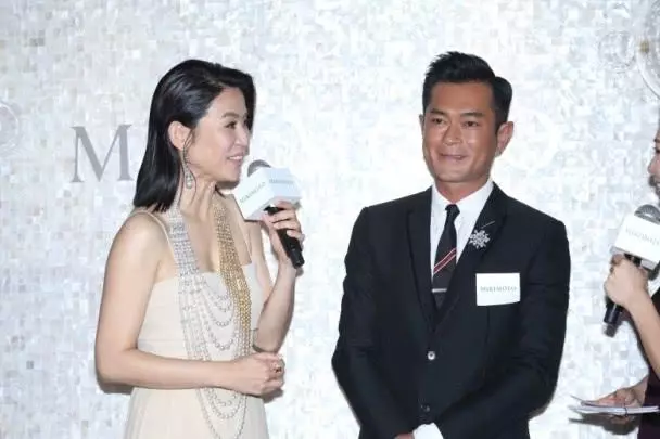 電影殺青宴!宣萱對古天樂笑得超幸福,網友呼:只有她配得上他~