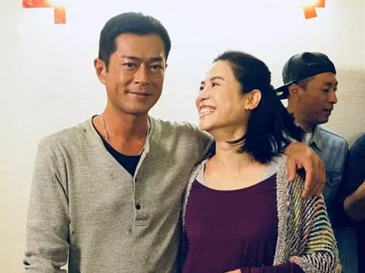 電影殺青宴!宣萱對古天樂笑得超幸福,網友呼:只有她配得上他~