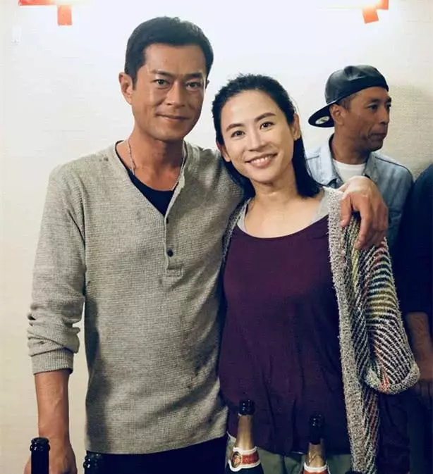 電影殺青宴!宣萱對古天樂笑得超幸福,網友呼:只有她配得上他~