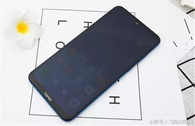 華為又有新動作,新手機成「珍珠屏」?任正非太高明了!