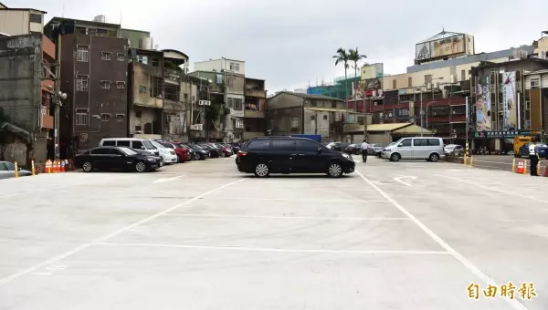 好康!中壢中興巷都更基地 96停車格這2 個月停免費