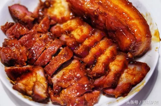 電飯煲版蜜汁叉燒,十幾分鐘上桌,超下飯,家人每次吃到撐