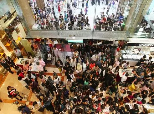 2018年「全台百貨週年慶」檔期總整理 這間祭出「400萬瑪莎拉蒂」當禮品顧客全嗨爆 -