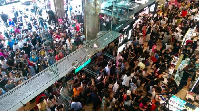 2018年「全台百貨週年慶」檔期總整理 這間祭出「400萬瑪莎拉蒂」當禮品顧客全嗨爆 -