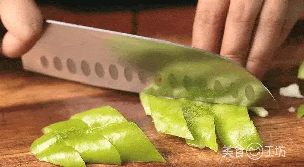 比肉還香的豆腐做法,就著醬汁再下3碗飯