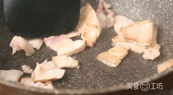 比肉還香的豆腐做法,就著醬汁再下3碗飯