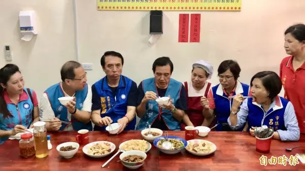 馬英九輔選吳育仁、黃敏惠 喊光復嘉義縣市