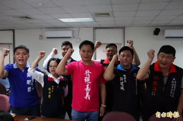 馬英九輔選吳育仁、黃敏惠 喊光復嘉義縣市