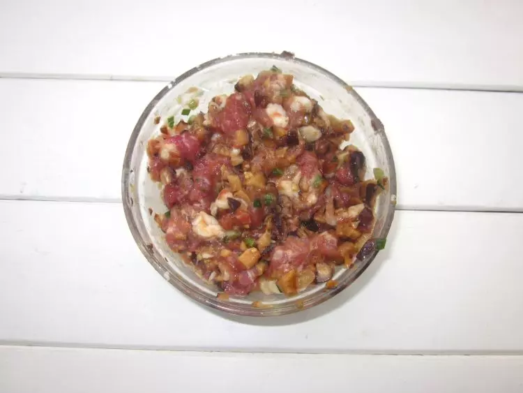 客家名廚教你做釀豆腐,最簡單的調料,做出的豆腐鮮美爽口,超級美味!