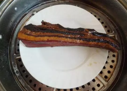 1分鐘就能學會的臘肉做法,越吃越想吃!