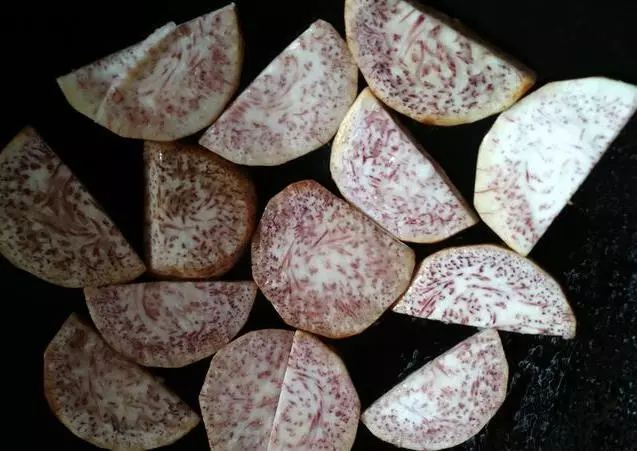 百年秘制的南乳香芋扣肉,正宗做法教給你,再也不用花錢在外面吃!