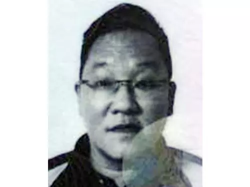 心臟病死卻遭棄屍路邊,車泊1.5公裡外商場!新國男子命案太離奇!