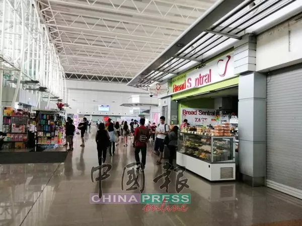 轉電站故障, 新山大停電引混亂-民眾困電梯-關卡大塞車