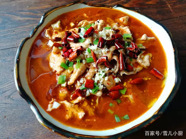 水煮肉片的家常做法,做法簡單,麻辣鮮香,最宜下飯!