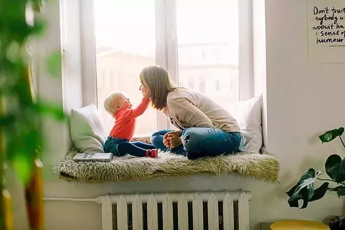 孩子大哭時,比起「不許哭」,聰明的媽媽更喜歡用這3句話代替