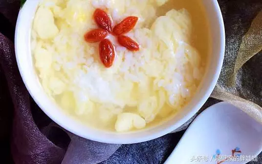 早餐食譜做法大全喲,一周不重複,給您家人做上健康美味的早餐
