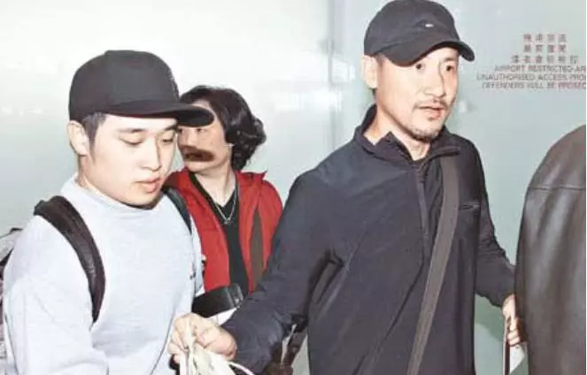 65歲曾志偉近照,兩個女兒貌若天仙,兩個兒子差距大讓人意外!