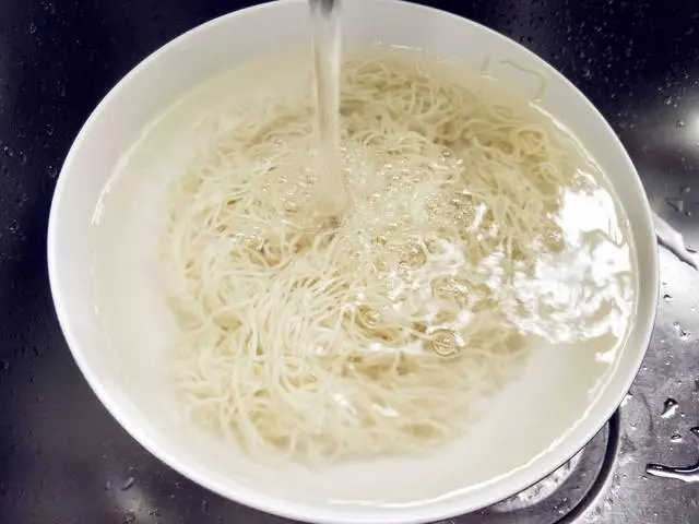 愛吃炒麵一定要收藏,教你一招,炒出來的麵條不粘不成坨,真香!