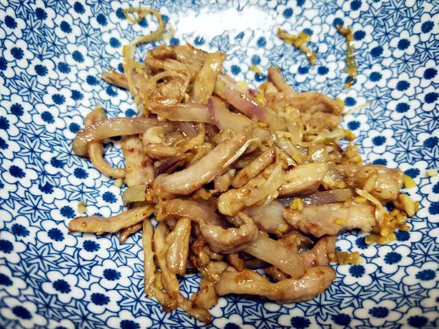 愛吃炒麵一定要收藏,教你一招,炒出來的麵條不粘不成坨,真香!