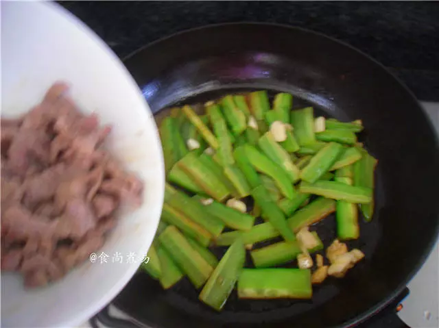 這道菜簡單快手,常吃補腎健脾,清肝明目~