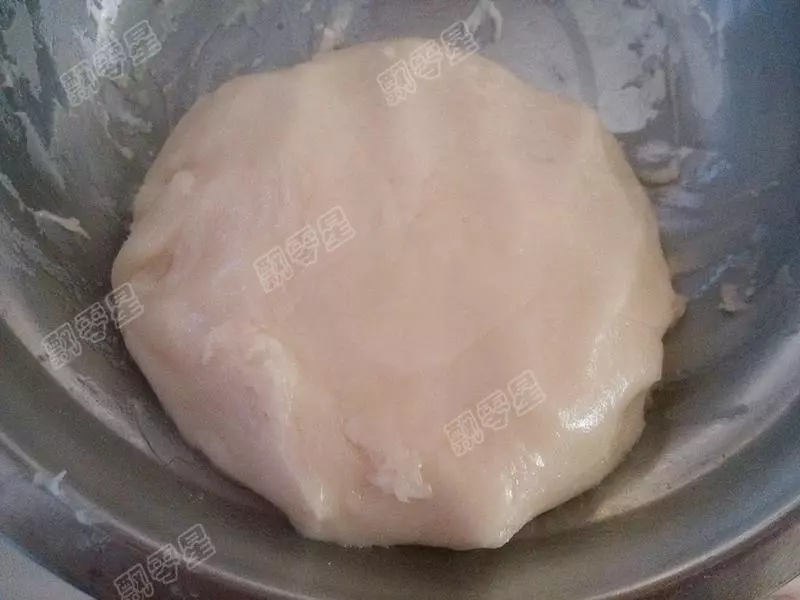 想吃月餅,自己在家也能做,配方和步驟都告訴您,看一遍就能學會!