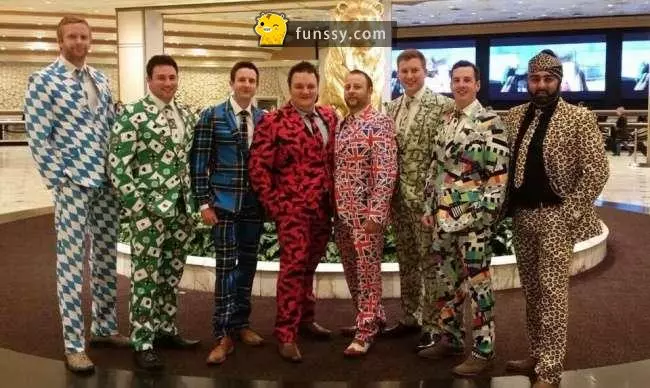 25張證明「只有死黨們才會陪你一起瘋」的超瘋狂友情照!