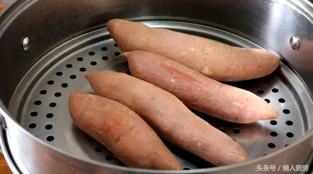 小時候最喜歡吃的紅薯丸子,原來做法這麼簡單,一上桌就被搶光
