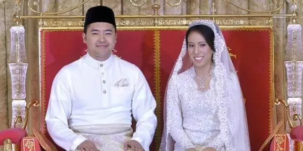 這些大馬部長的女兒你見過了嗎?沒想到副首相的女兒長得這麼漂亮! 搞到alvin tan都要對他做出。。。!