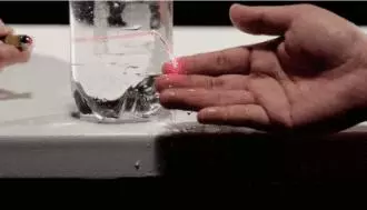 13個炫酷物理實驗動圖,世界真的好奇妙