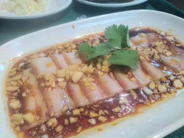 這才是豬頭肉做最好吃的15種做法,大人小孩都愛吃,特下飯!
