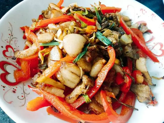 這才是豬頭肉做最好吃的15種做法,大人小孩都愛吃,特下飯!