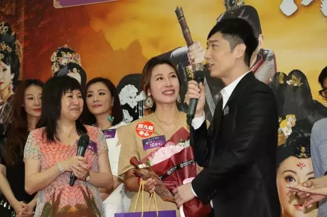 47歲前TVB小生被爆與人妻「秘戀三個月」!本人親自澄清~~~