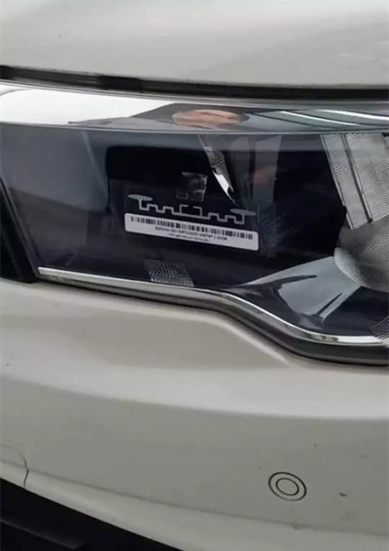 RFID 貼紙該如何安裝?安裝後過 Tol 的速度有多快?看這個就知道了!