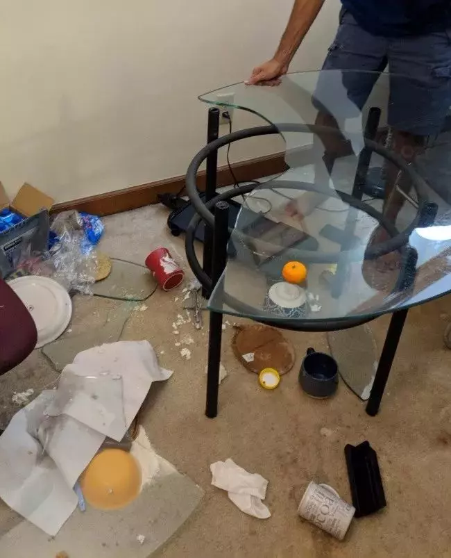 20個下一秒如果回答錯就有生命危險的倒楣一瞬間,大哥我只是想停個車啊
