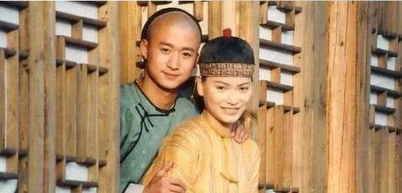 她是吳京前女友,被富商「拋棄」現47歲無戲可拍,如今歲淪落成這樣!